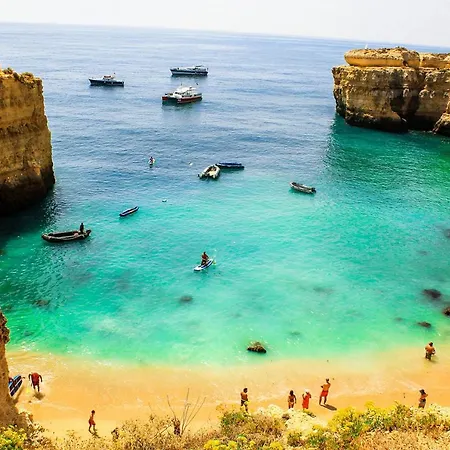 #073 V3 Casa By Holidays *